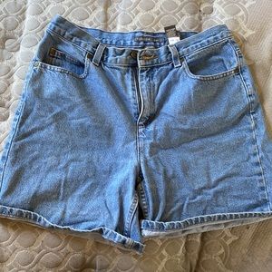 Vintage high waisted jean shorts